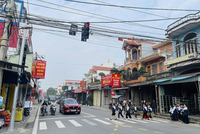 HỌC SINH TRƯỜNG TIỂU HỌC HẢI ANH HÀO HỨNG BẮT NHỊP VĂN HÓA GIAO THÔNG – TỪ CÔNG NGHỆ ĐẾN ĐỜI THỰC